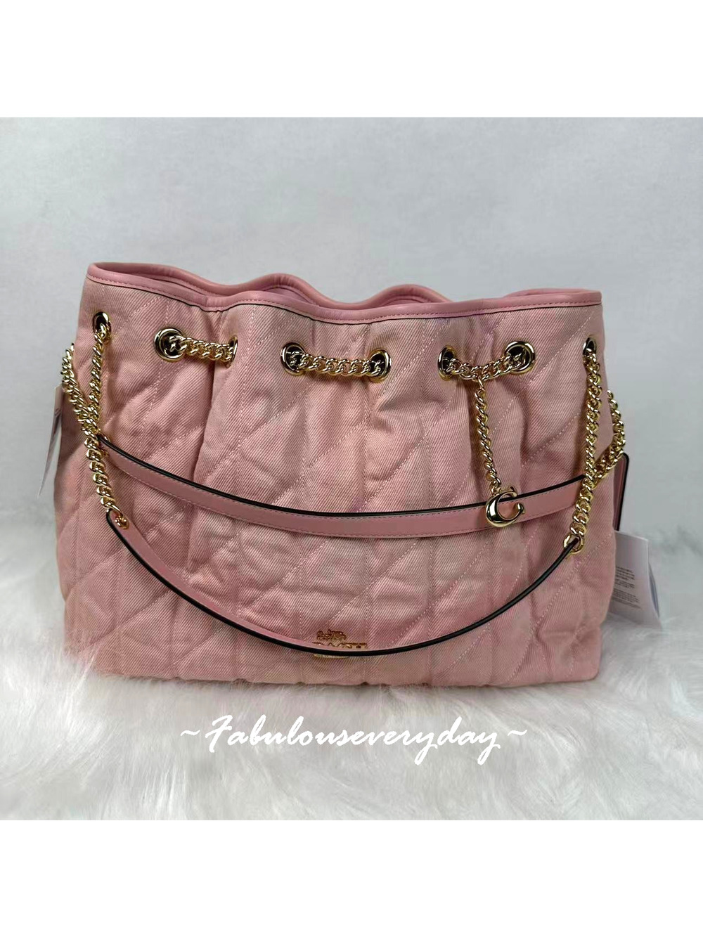 Coach Evelyn Shoulder Bag In Loved Denim With Quilting And Charm CER79 Pink NWT